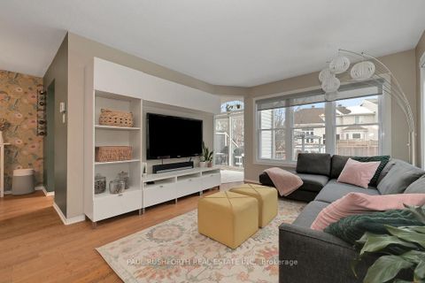 Photo 7 at 47 Deerchase Court, Emerald Meadows/Trailwest, Kanata