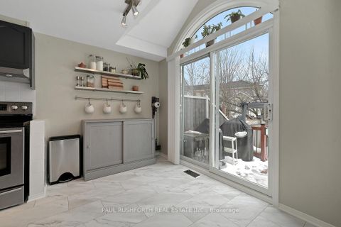 Photo 15 at 47 Deerchase Court, Emerald Meadows/Trailwest, Kanata