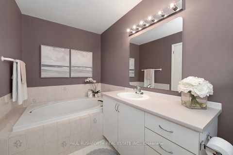 Photo 23 at 47 Deerchase Court, Emerald Meadows/Trailwest, Kanata