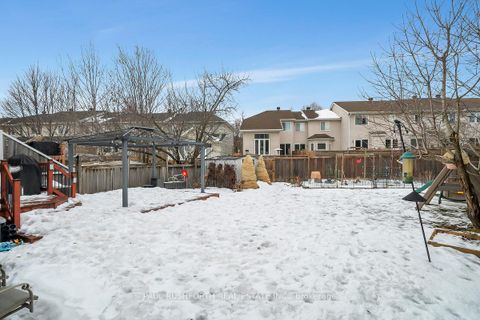 Photo 36 at 47 Deerchase Court, Emerald Meadows/Trailwest, Kanata