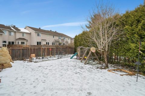 Photo 37 at 47 Deerchase Court, Emerald Meadows/Trailwest, Kanata