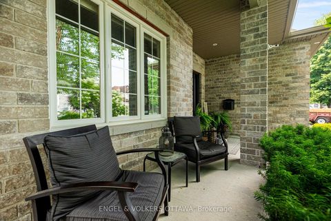 Photo 2 at 407 Landswood Way, Stittsville (South), Stittsville