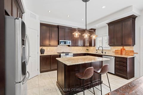 Photo 5 at 407 Landswood Way, Stittsville (South), Stittsville