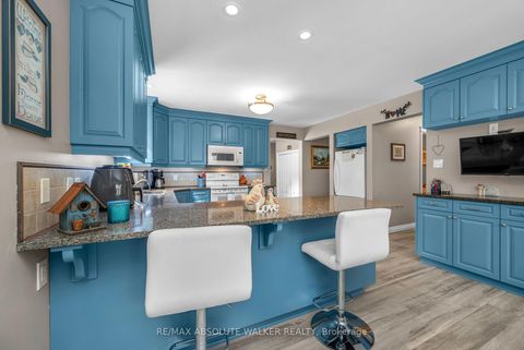 Photo 11 at 184 Charmont Way, Constance Bay