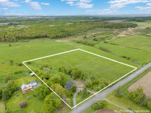 Photo 2 at 2656 Canaan Road, Cumberland West, Orleans