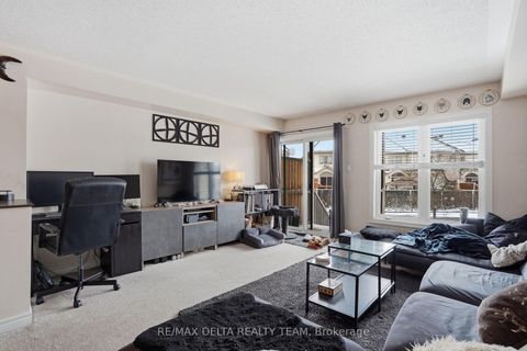 Photo 10 at 121 - 2333 Esprit Drive, Avalon East, Orleans