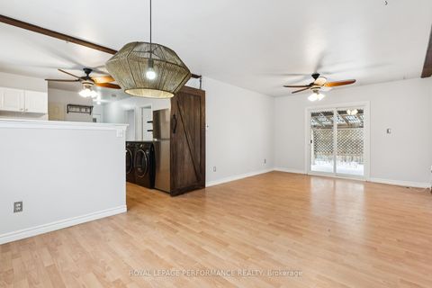 Photo 4 at 121 Elizabeth Street, Pakenham, Mississippi Mills