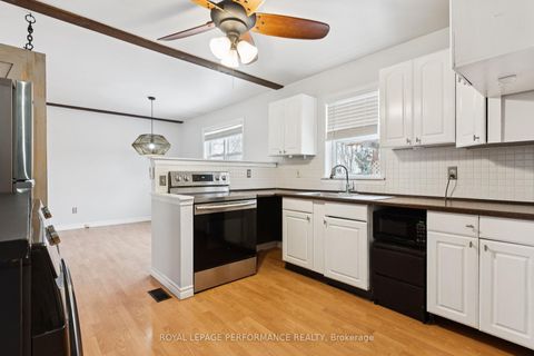 Photo 8 at 121 Elizabeth Street, Pakenham, Mississippi Mills