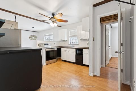 Photo 9 at 121 Elizabeth Street, Pakenham, Mississippi Mills