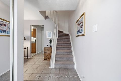 Photo 6 at 110 - 545 Canteval Terrace, Fallingbrook/Pineridge, Orleans