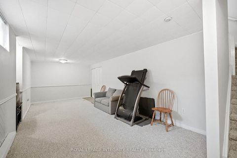 Photo 32 at 110 - 545 Canteval Terrace, Fallingbrook/Pineridge, Orleans