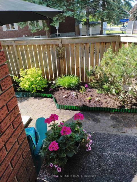 Photo 35 at 110 - 545 Canteval Terrace, Fallingbrook/Pineridge, Orleans