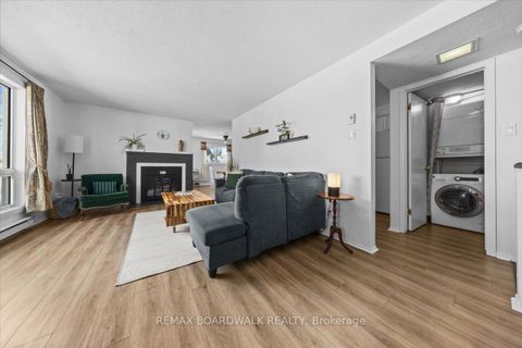 Photo 3 at 46A - 802 St. Andre Drive, Hiawatha Park/Convent Glen, Orleans