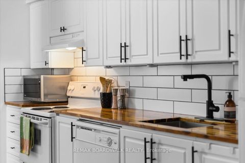 Photo 14 at 46A - 802 St. Andre Drive, Hiawatha Park/Convent Glen, Orleans