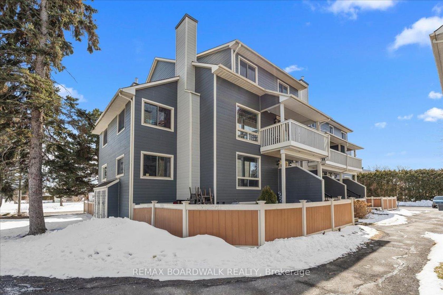 46A - 802 St. Andre Drive, Hiawatha Park/Convent Glen, Orleans 2