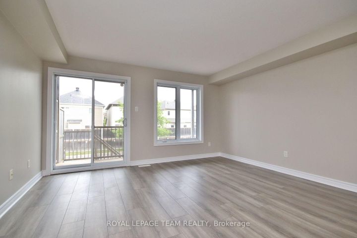 Photo 11 at 583A Chapman Mills Drive, Nepean (Strandherd), Ottawa