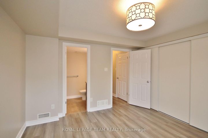 Photo 18 at 583A Chapman Mills Drive, Nepean (Strandherd), Ottawa