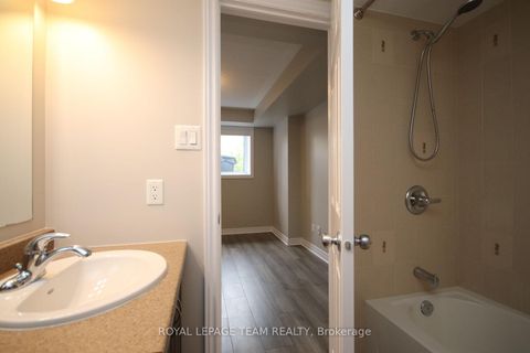 Photo 19 at 583A Chapman Mills Drive, Nepean (Strandherd), Ottawa