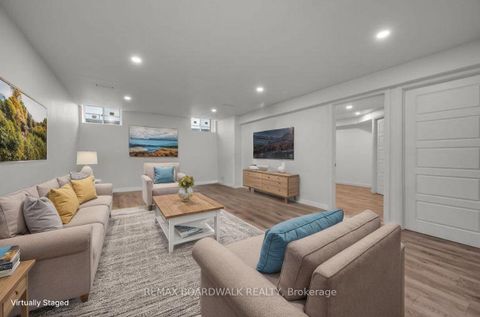 Photo 46 at 302 Haliburton Heights, Emerald Meadows/Trailwest, Kanata