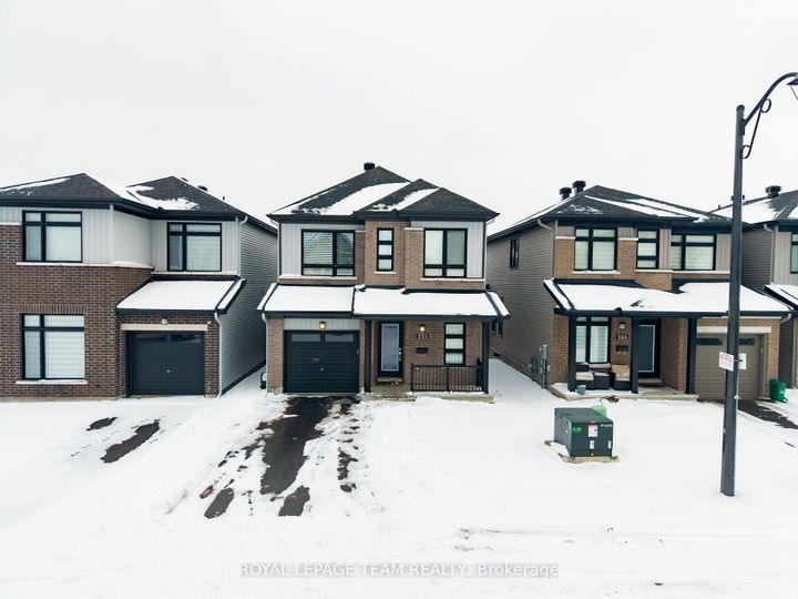 Photo 2 at 223 Turnbuckle Crescent, Nepean (Half Moon Bay), Ottawa