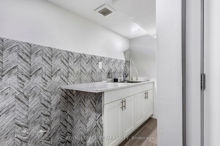 Photo 34 at 223 Turnbuckle Crescent, Nepean (Half Moon Bay), Ottawa