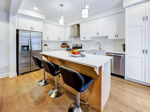 Photo 12 at 223 Turnbuckle Crescent, Nepean (Half Moon Bay), Ottawa