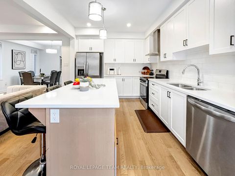 Photo 13 at 223 Turnbuckle Crescent, Nepean (Half Moon Bay), Ottawa