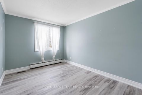 Photo 20 at 15 Overlake Drive, Nepean (Borden Farm/Stewart Farm/Carleton Heights/Parkwood Hills), Ottawa