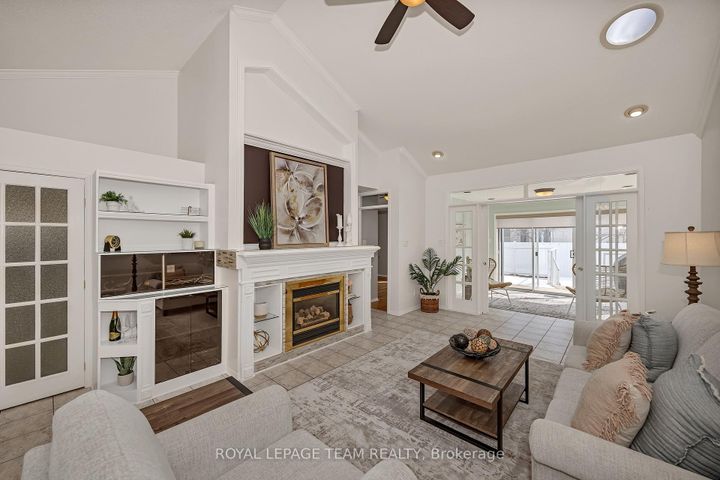 Photo 6 at 43 Settler's Ridge Way, Nepean (Longfields), Ottawa