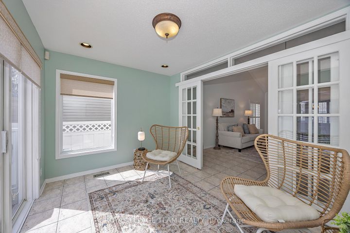 Photo 9 at 43 Settler's Ridge Way, Nepean (Longfields), Ottawa