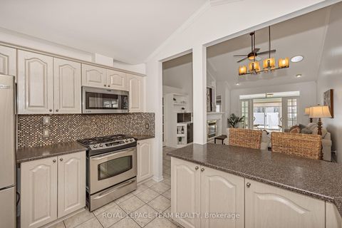 Photo 4 at 43 Settler's Ridge Way, Nepean (Longfields), Ottawa