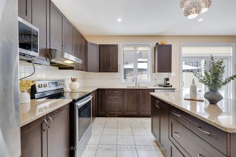 Photo 20 at 209 Mission Trail Crescent, Kanata Lakes/Heritage Hills, Kanata