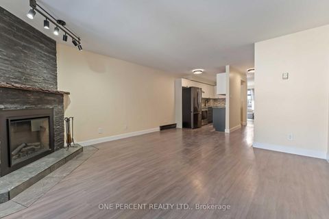 Photo 4 at A - 6643 Bilberry Drive, Convent Glen North, Orleans