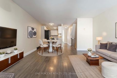 Photo 5 at A - 6643 Bilberry Drive, Convent Glen North, Orleans