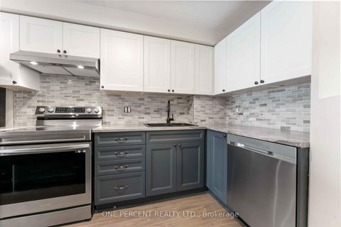 Photo 9 at A - 6643 Bilberry Drive, Convent Glen North, Orleans