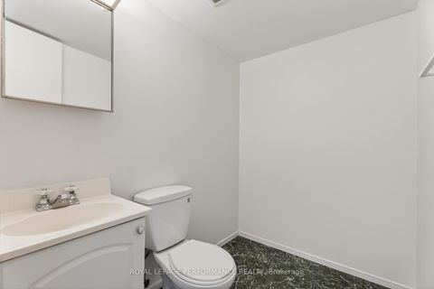 Photo 25 at 194 Mcelroy Drive, Glencairn/Hazeldean, Kanata