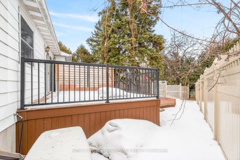 Photo 28 at 194 Mcelroy Drive, Glencairn/Hazeldean, Kanata