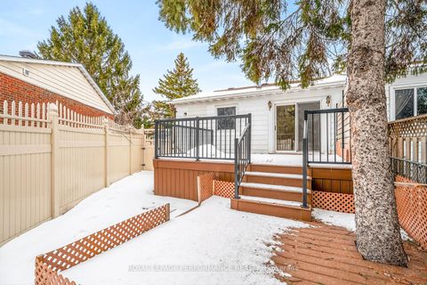 Photo 31 at 194 Mcelroy Drive, Glencairn/Hazeldean, Kanata