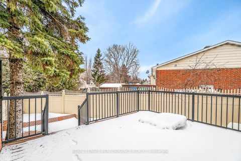 Photo 33 at 194 Mcelroy Drive, Glencairn/Hazeldean, Kanata