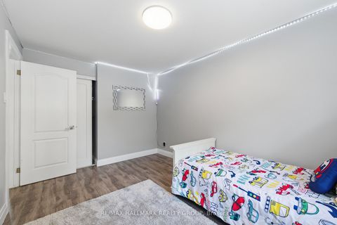 Photo 25 at 1924 ASHMONT Street, Chapel Hill, Orleans