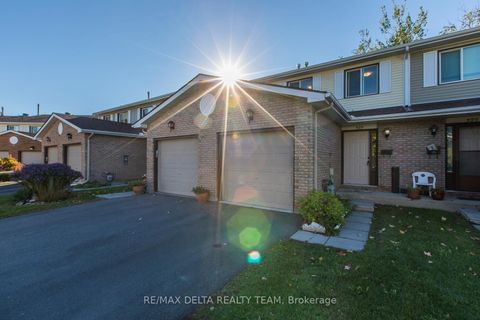 Photo 1 at 8 - 323 Monica Crescent, Bilberry Creek/Queenswood Heights, Orleans