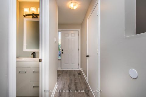 Photo 3 at 8 - 323 Monica Crescent, Bilberry Creek/Queenswood Heights, Orleans