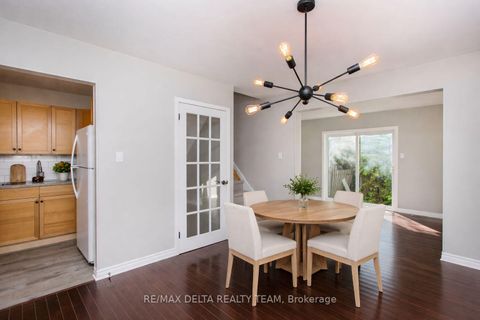 Photo 7 at 8 - 323 Monica Crescent, Bilberry Creek/Queenswood Heights, Orleans