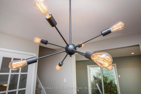 Photo 8 at 8 - 323 Monica Crescent, Bilberry Creek/Queenswood Heights, Orleans