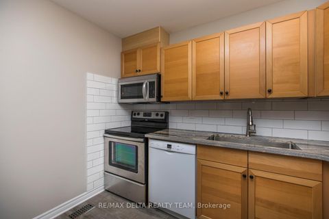 Photo 11 at 8 - 323 Monica Crescent, Bilberry Creek/Queenswood Heights, Orleans