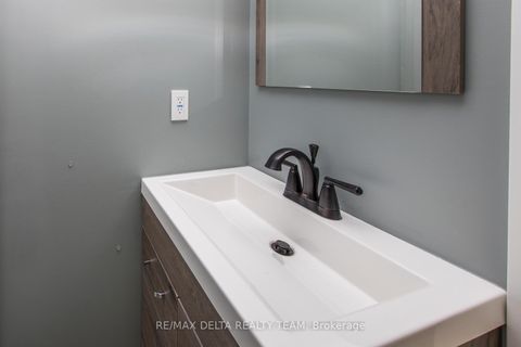 Photo 29 at 8 - 323 Monica Crescent, Bilberry Creek/Queenswood Heights, Orleans