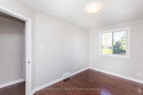 Photo 32 at 8 - 323 Monica Crescent, Bilberry Creek/Queenswood Heights, Orleans