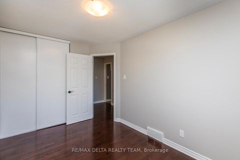 Photo 33 at 8 - 323 Monica Crescent, Bilberry Creek/Queenswood Heights, Orleans