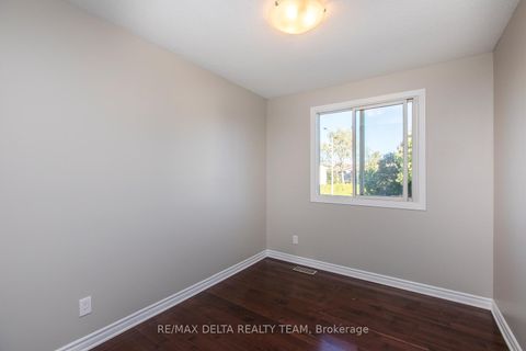 Photo 34 at 8 - 323 Monica Crescent, Bilberry Creek/Queenswood Heights, Orleans