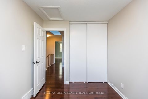 Photo 35 at 8 - 323 Monica Crescent, Bilberry Creek/Queenswood Heights, Orleans